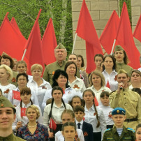 Педагоги и воспитанники нашего детского сада приняли участие в Параде, посвящённому 80-летию Победы в Великой Отечественной войне! Педагоги и воспитанники нашего детского сада приняли участие в Параде, посвящённому 80-летию Победы в Великой Отечественной войне!.